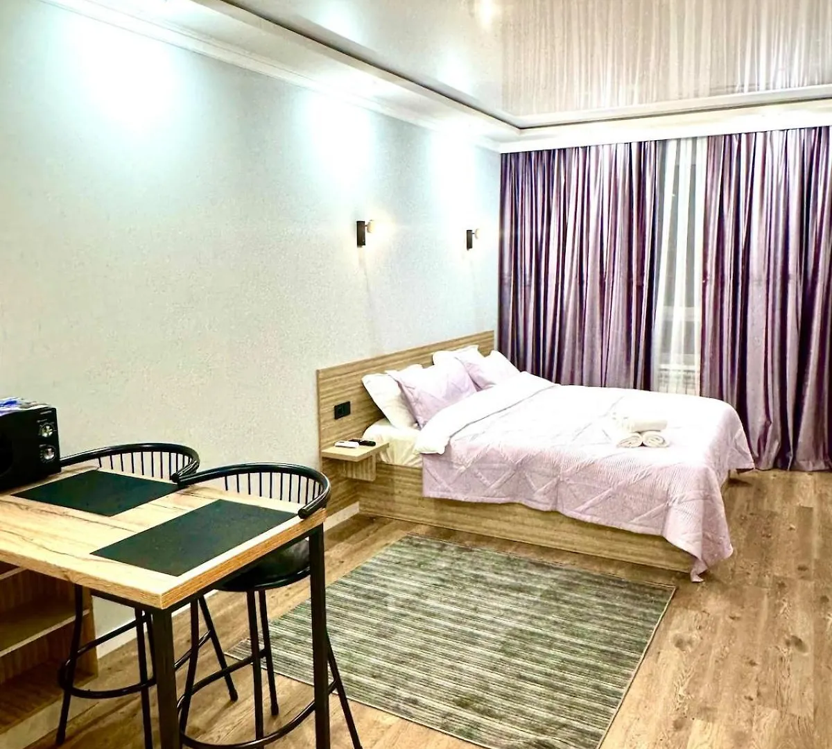 Beautiful And Convenient Apartment Alma-Ata
